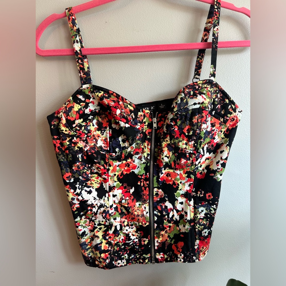 Like new! Zip-up floral pattern cotton corset size 2